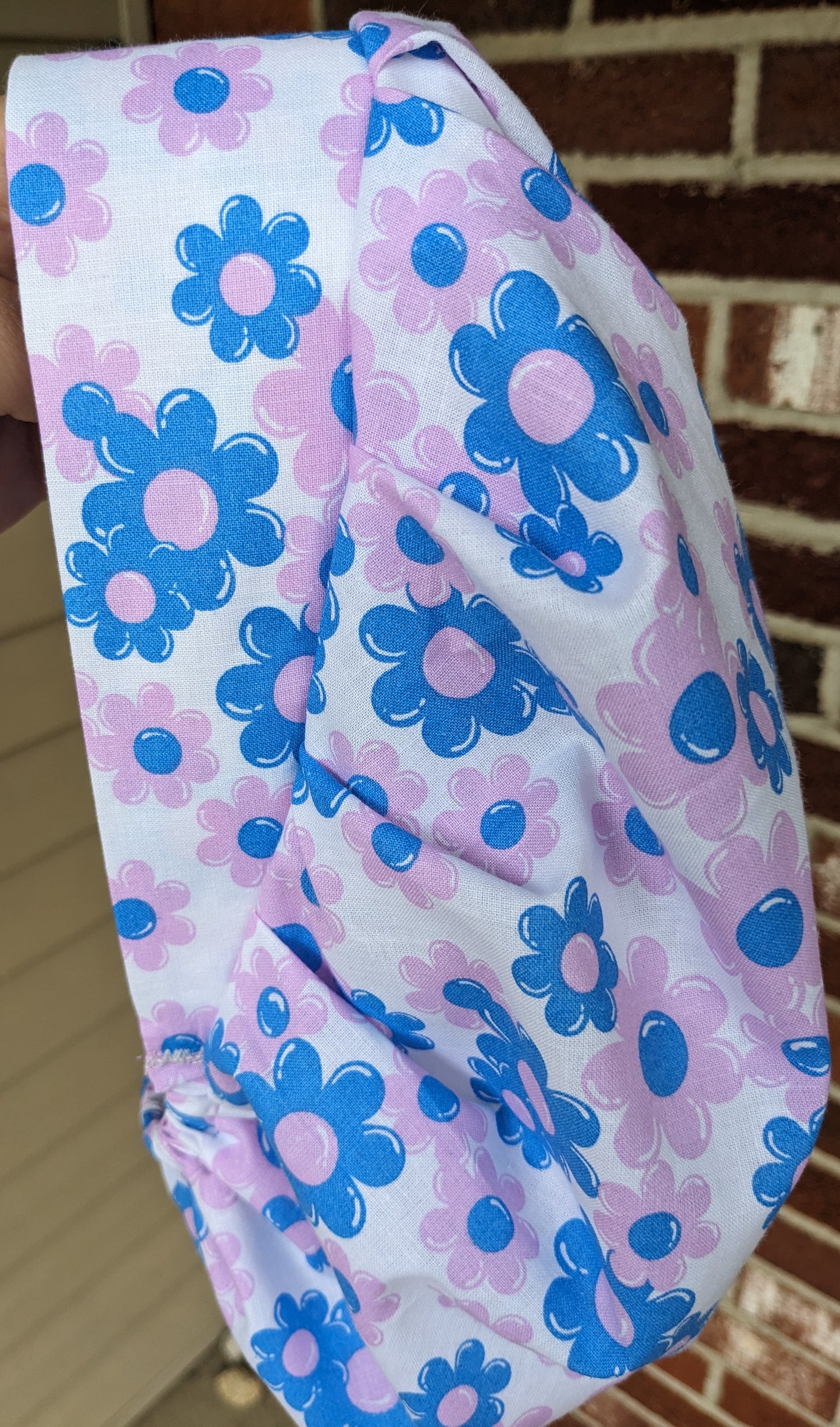 Flower Power Scrub Cap